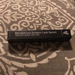 Younique moodstruck esteem lash serum new/unused